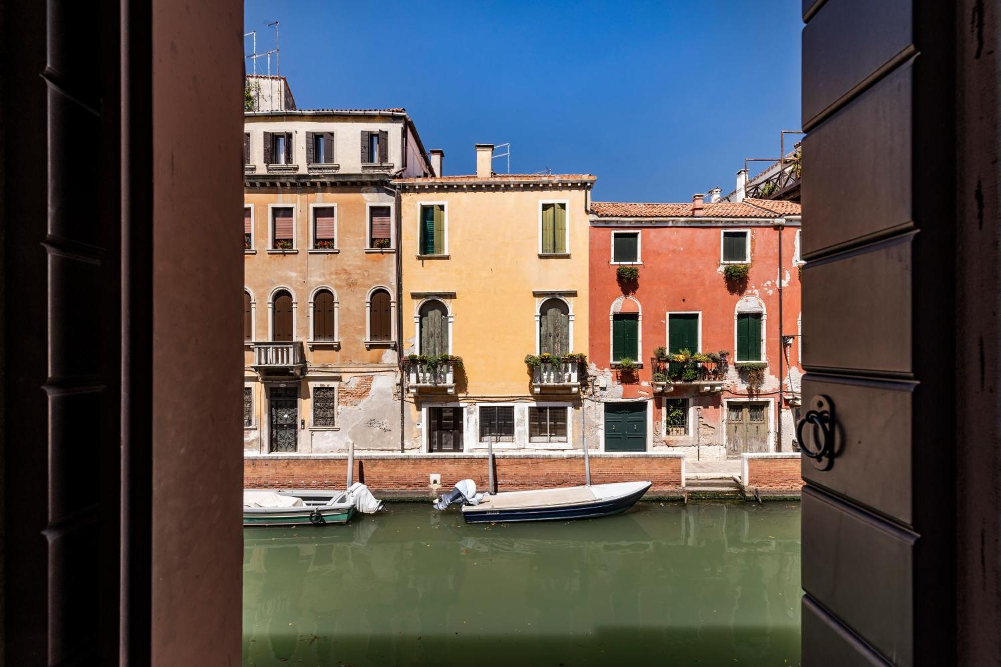 Ca' Dei Carmini Apartment Venice Room photo
